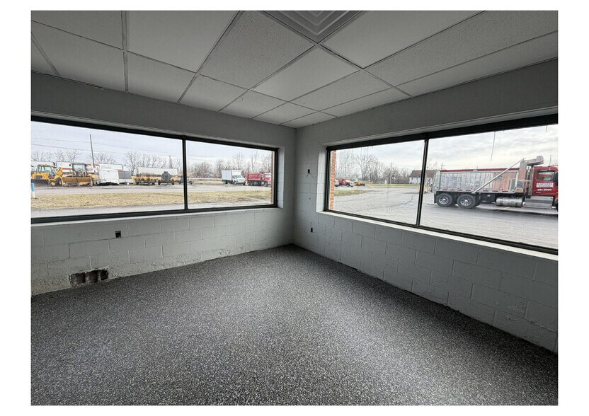 More Photos Of 2 Main St, Depew Refrigeration Cold Storage For Lease