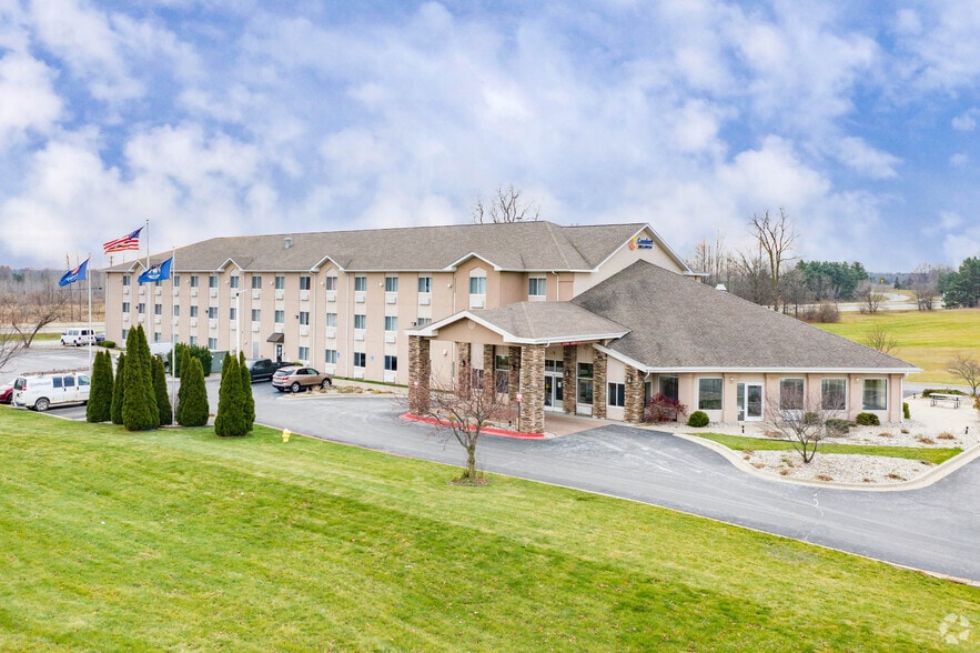 Primary Photo Of 9742 Woodlane Dr, Dimondale Hotel For Sale