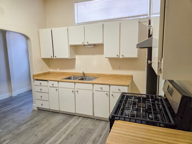 More Photos Of 845-849 Louisiana St, Vallejo Apartments For Sale