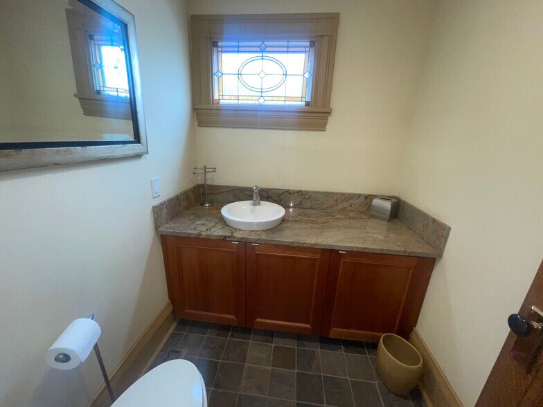 More Photos Of 33 W South St, Wilkes-Barre Office For Sale