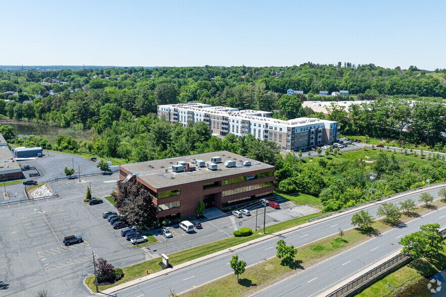 More Photos Of 100 Milk St, Methuen Medical For Lease