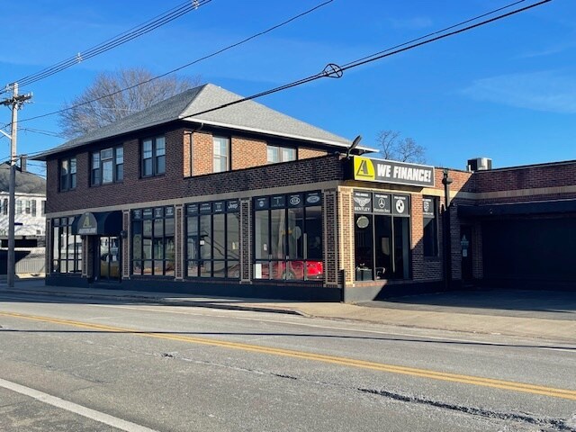 Primary Photo Of 975 Charles St, North Providence Industrial For Lease