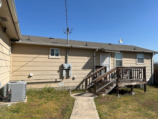 More Photos Of 3000 N Cardinal Rd, Azle Apartments For Sale