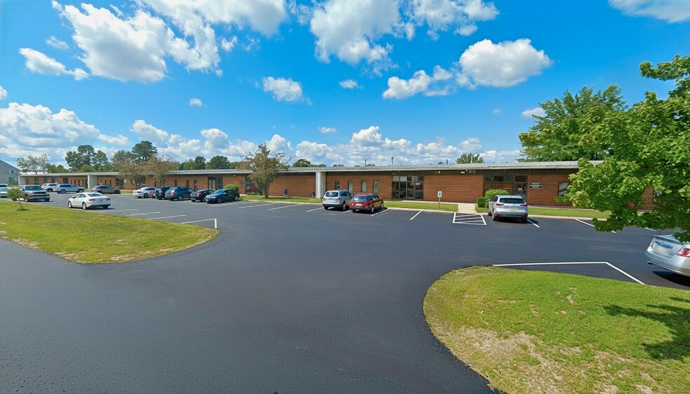 More Photos Of 2 Industrial Park Dr, Concord Service For Lease