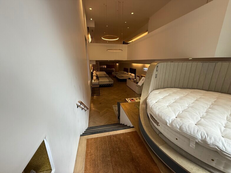 More Photos Of 223 E 59th St, New York Apartments For Lease