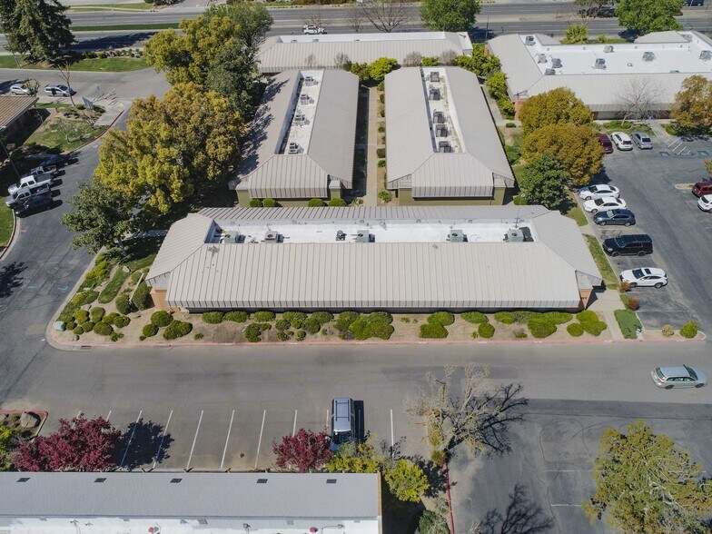 More Photos Of 2491 W Shaw Ave, Fresno Office For Sale