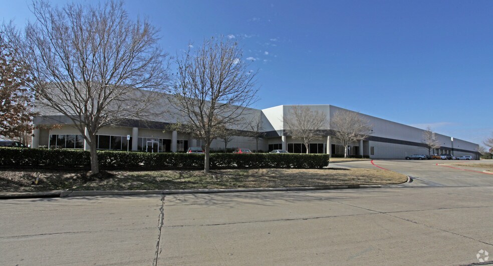 More Photos Of 3751 New York Ave, Arlington Distribution For Lease