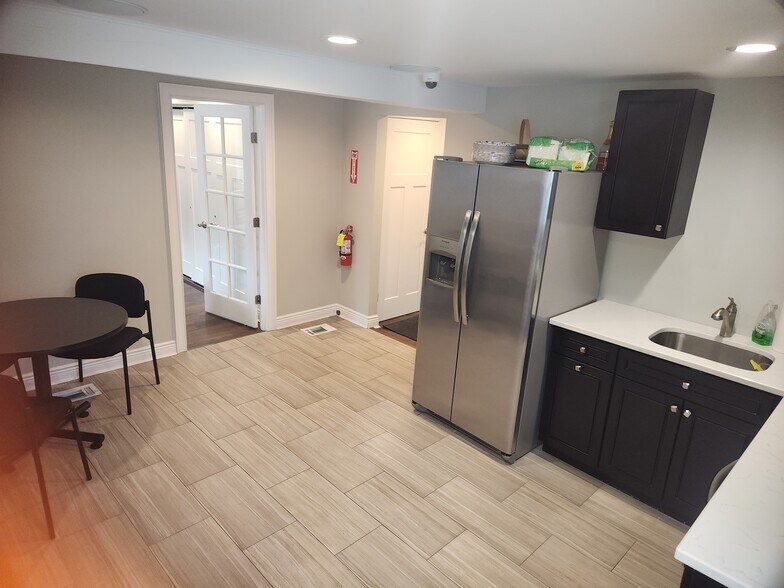 More Photos Of 410 E Main St, Centerport Office Residential For Sale