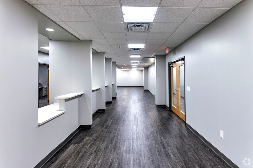 More Photos Of 146 Medical Park Rd, Mooresville Unknown For Lease