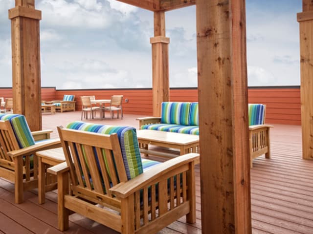 More Photos Of 2005 W Chesterfield Blvd, Springfield Apartments For Lease