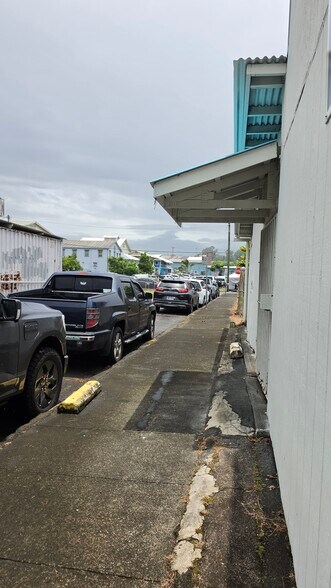 More Photos Of 374 Kamehameha Ave, Hilo Storefront For Sale
