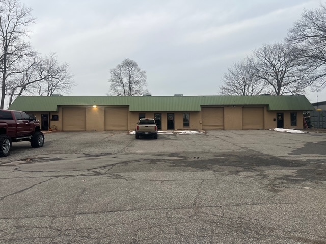 Primary Photo Of 50 Rocky Point Yaphank Rd, Rocky Point Warehouse For Lease