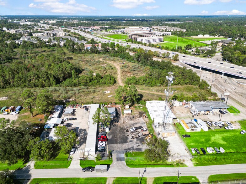 More Photos Of 9902 Franklin Rd, Houston Self Storage For Sale