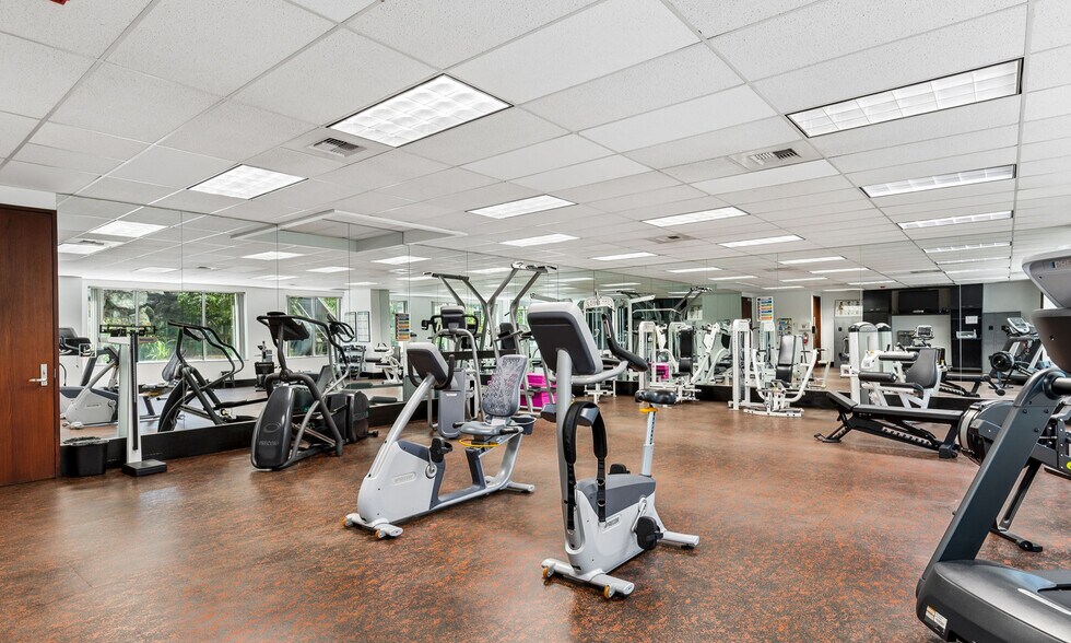 More Photos Of 4025 Delridge Way SW, Seattle Office For Sale