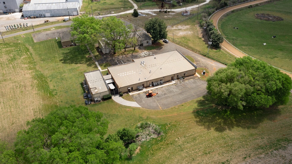 More Photos Of 112 Old Mill Rd, Cartersville Research And Development For Sale