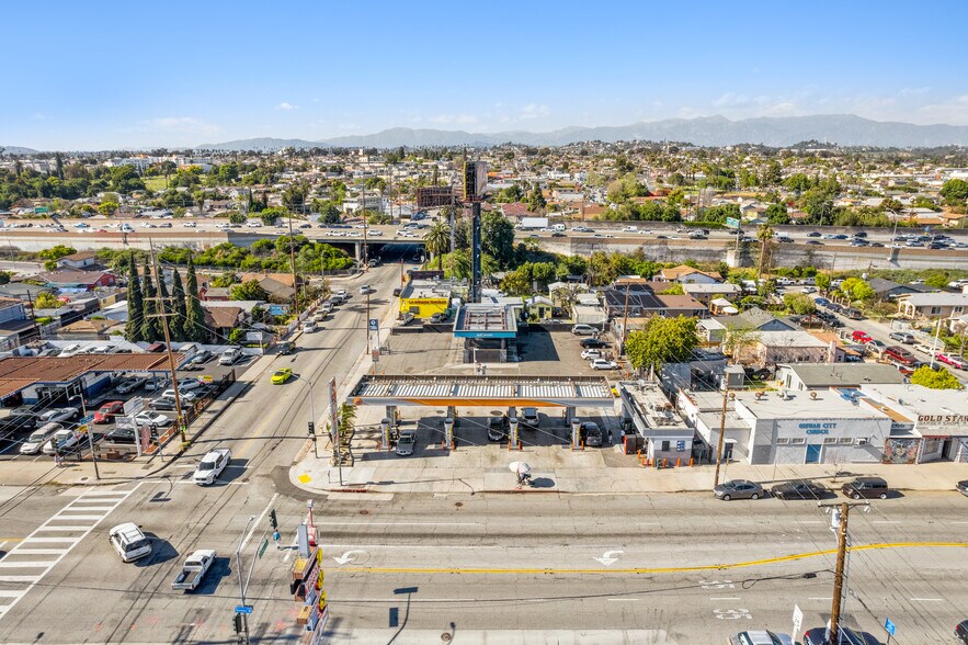 More Photos Of 3915 E Olympic Blvd, Los Angeles Service Station For Sale