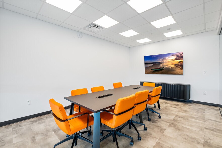 More Photos Of 1111 N 34th St, Tampa Self Storage For Sale