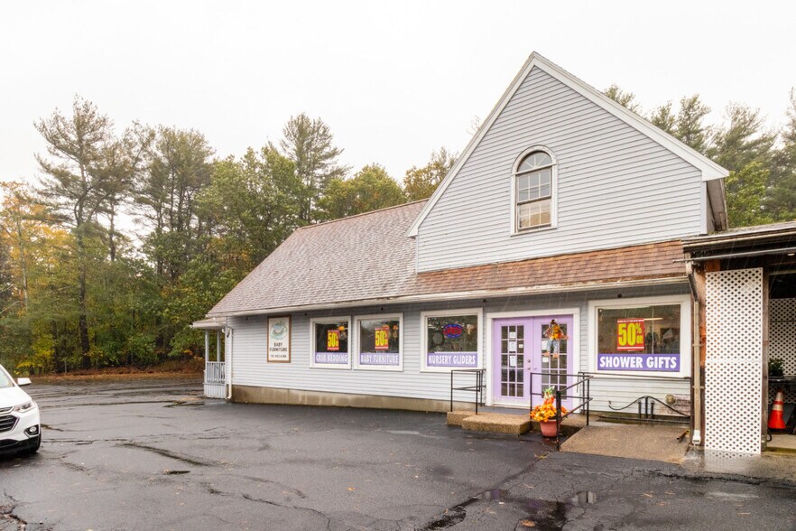 More Photos Of 252 Washington St, Norwell General Retail For Lease