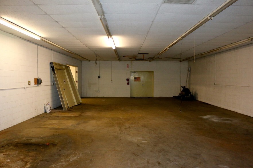 More Photos Of 10240 Thor Dr, Freeland Warehouse For Sale