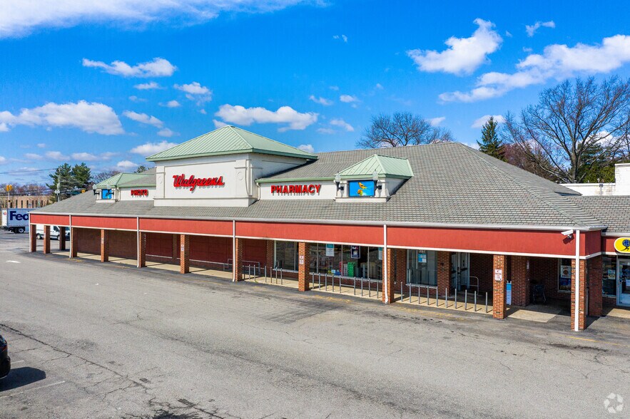 More Photos Of 397 US Highway 46, Fairfield Unknown For Lease