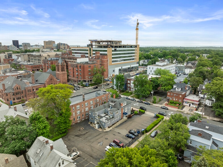 More Photos Of 1481 Chapel St, New Haven Office For Sale