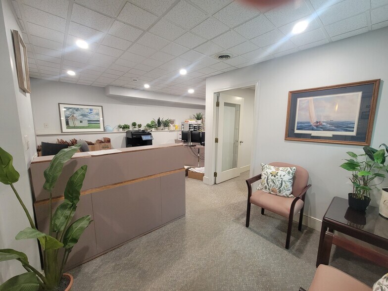 More Photos Of 683 Main St, Norwell Loft Creative Space For Lease