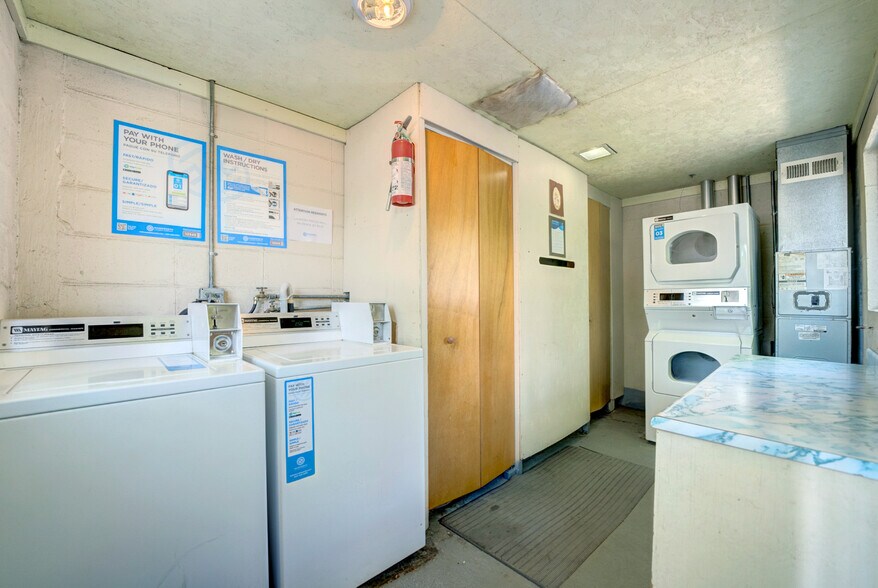More Photos Of 208 Kendall St, Riverside Manufactured Housing Mobile Home Park For Sale