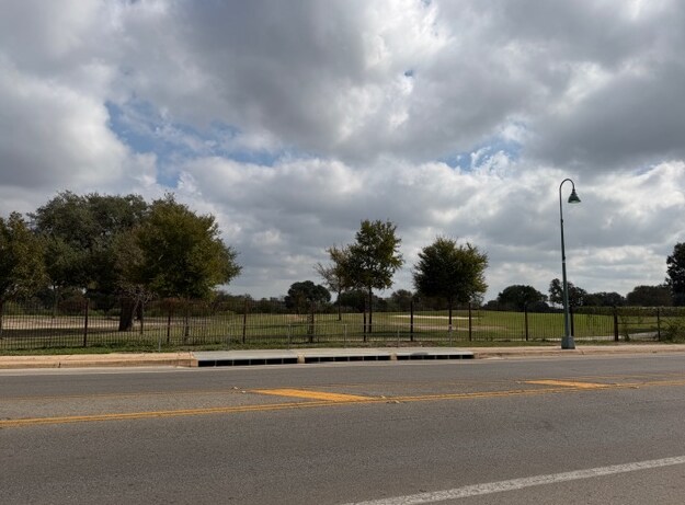 Primary Photo Of 2011 Mission Rd, San Antonio Restaurant For Lease