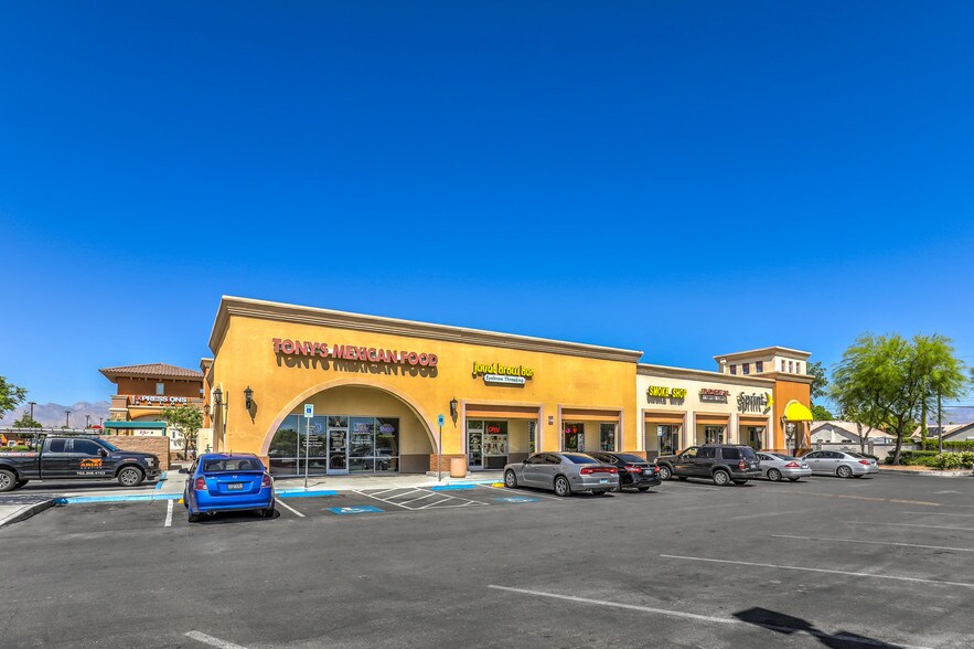 More Photos Of 3053 W Craig Rd, North Las Vegas Freestanding For Lease