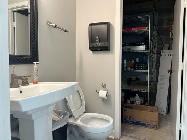 More Photos Of 9239-9249 Old Keene Mill Rd, Burke Medical For Sale