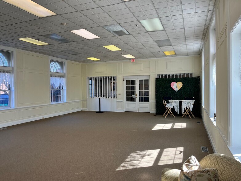 Primary Photo Of 2217 Princess Anne St, Fredericksburg Office Residential For Lease