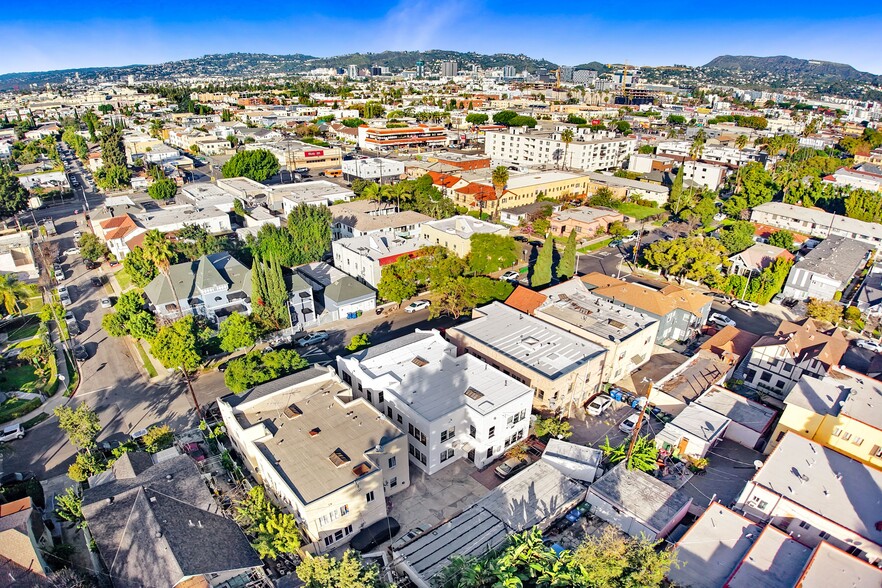 More Photos Of 852 N Oxford Ave, Los Angeles Apartments For Sale