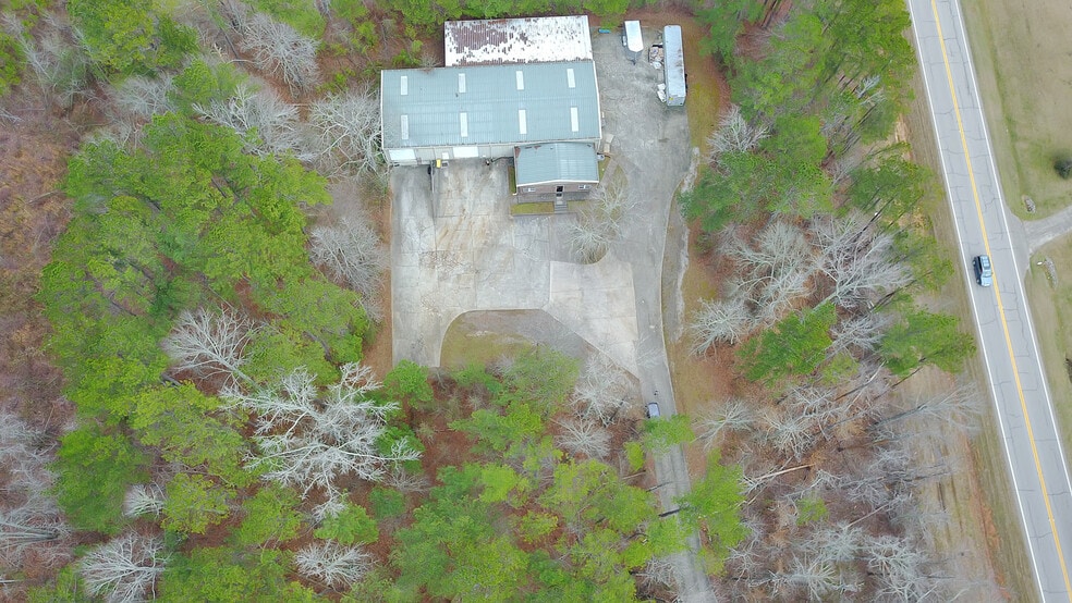 More Photos Of 361 Holcombe Rd, Bremen Warehouse For Lease