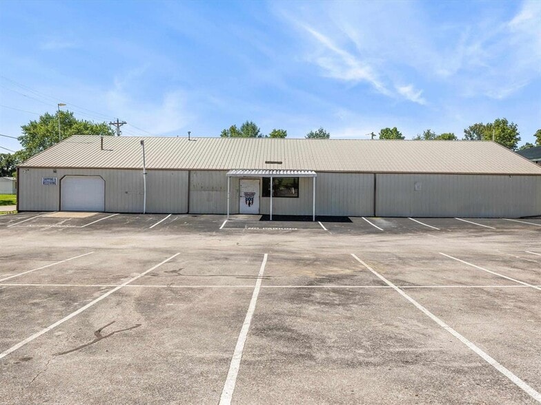 More Photos Of 6976 W Louisville Ln, Owensboro Light Manufacturing For Sale
