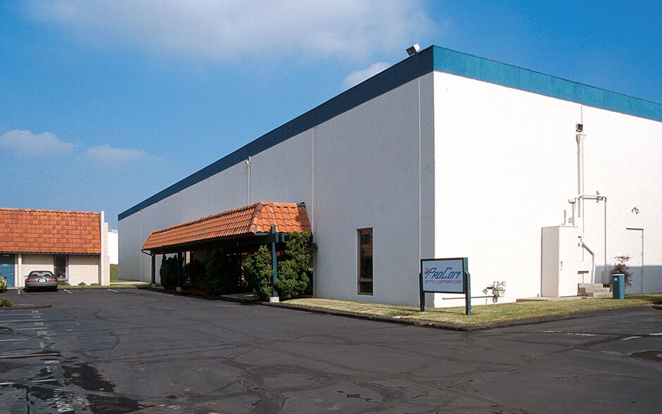 More Photos Of 4935 Mercury St, San Diego Manufacturing For Lease