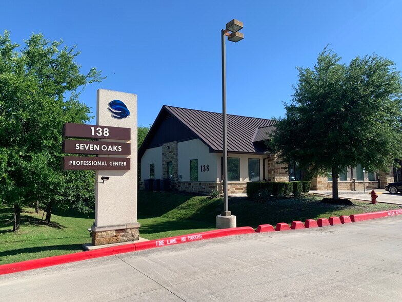 More Photos Of 138 Old San Antonio Rd, Boerne Medical For Lease