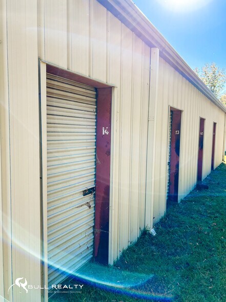 More Photos Of 109 Coleman Dr, Eatonton Self Storage For Sale