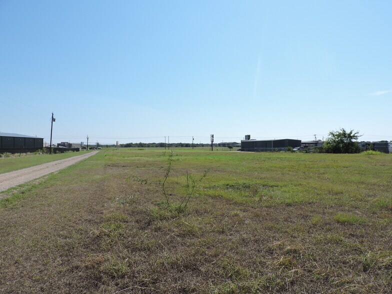 More Photos Of 0 St Hwy 198 hwy, Mabank Land For Sale