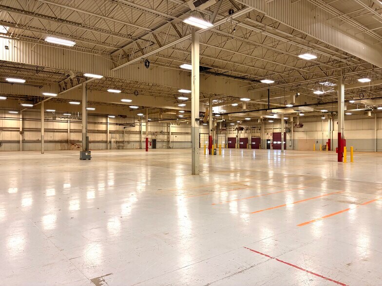 More Photos Of 703 E Kercher Rd, Goshen Manufacturing For Lease