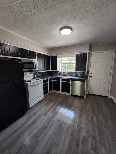 More Photos Of 220 Bois D Arc St, Canton Apartments For Sale