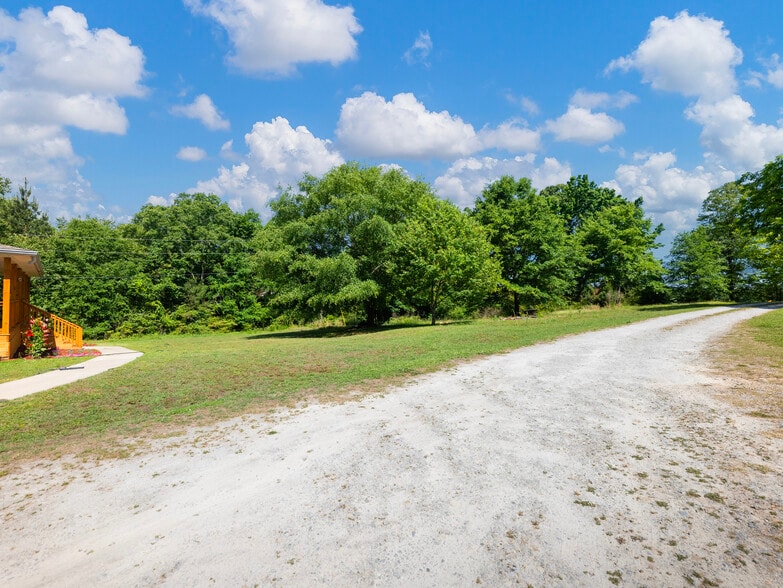 More Photos Of 5797-5799 Thompson Mill Rd, Hoschton Land For Sale