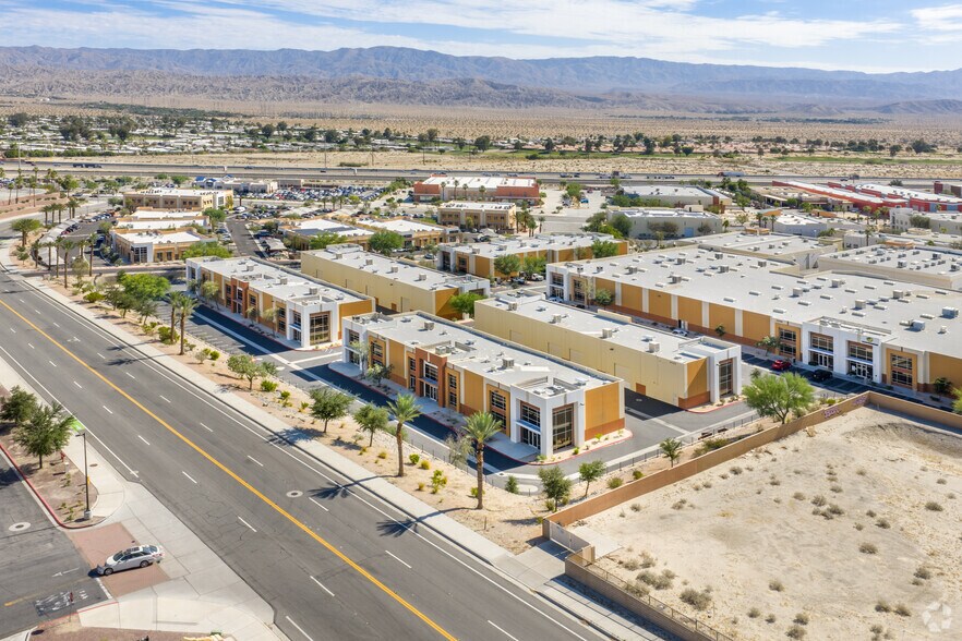 More Photos Of 34500 Gateway Dr, Palm Desert Warehouse For Lease
