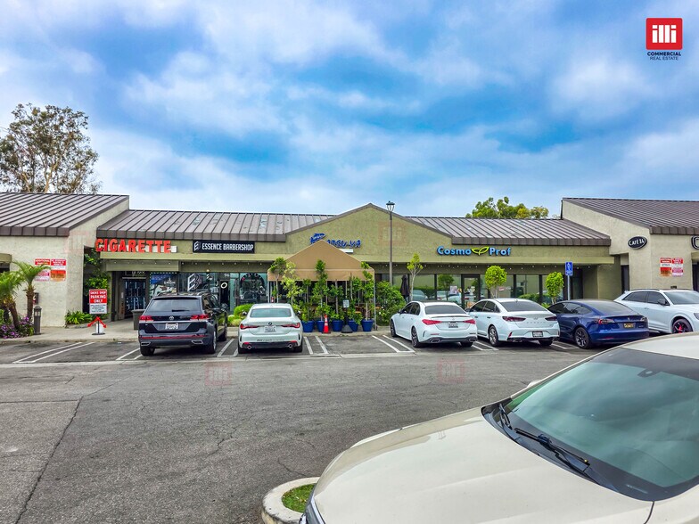 More Photos Of 9631-9725 Reseda Blvd, Northridge Unknown For Lease
