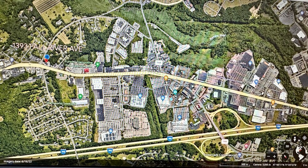 More Photos Of 1393 Fall River, Seekonk Land For Lease