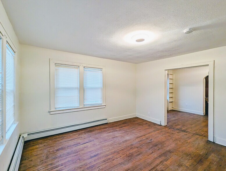 More Photos Of 514 Davis Ave, Endicott Apartments For Sale