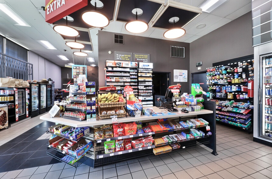 More Photos Of 20656 Tracy Ave, Buttonwillow General Retail For Sale
