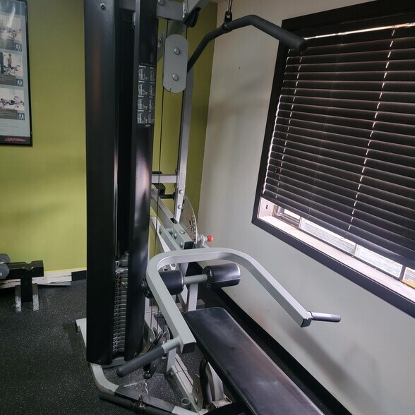 More Photos Of 3040 5th Ave S, Fort Dodge Hotel For Sale