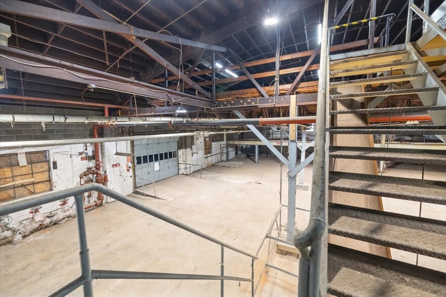 More Photos Of 15 Harold St, Westwood Manufacturing For Sale