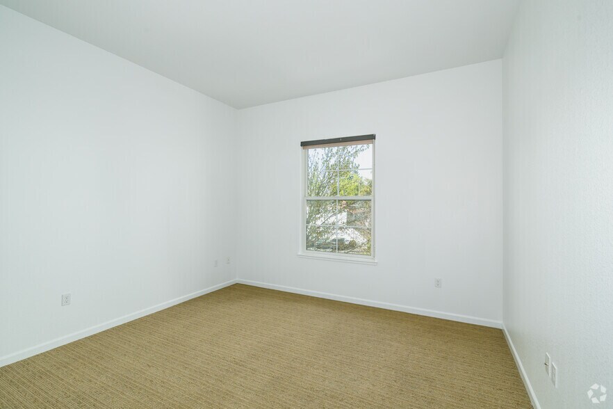 More Photos Of 1520 16th St, Sacramento Apartments For Lease
