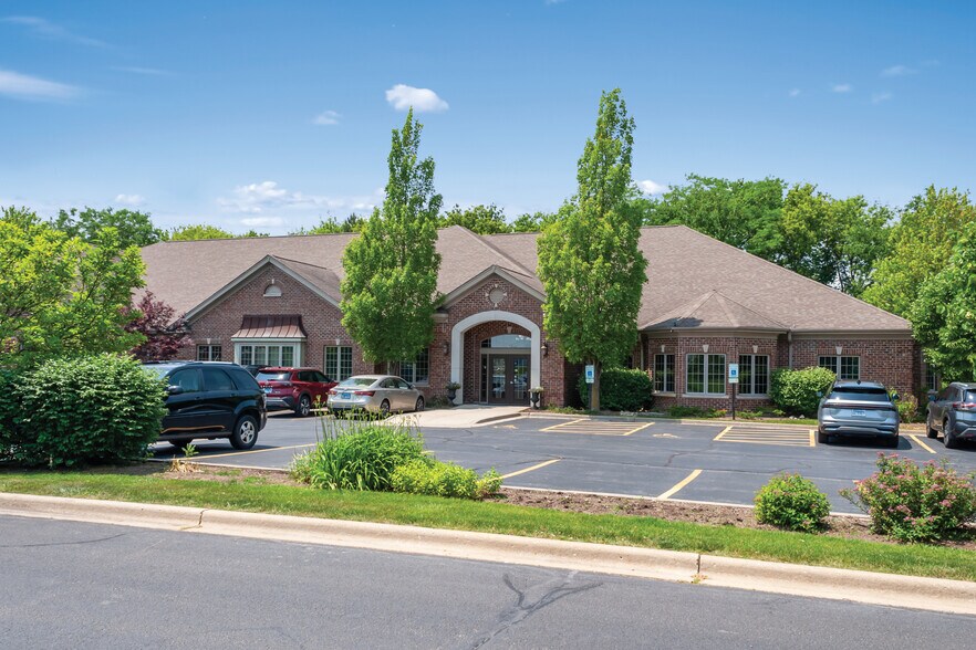 Primary Photo Of 12 Executive Ct, South Barrington Office For Sale